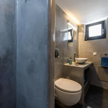 Appartamento Jacuzzi Villa, Vista Mare, The Luna Emporio (Santorini)