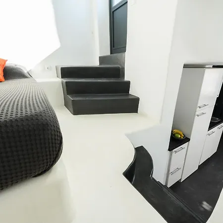 Appartamento Jacuzzi Villa, Vista Mare, The Luna *